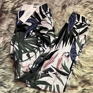 Calvin Klein performance leggings M